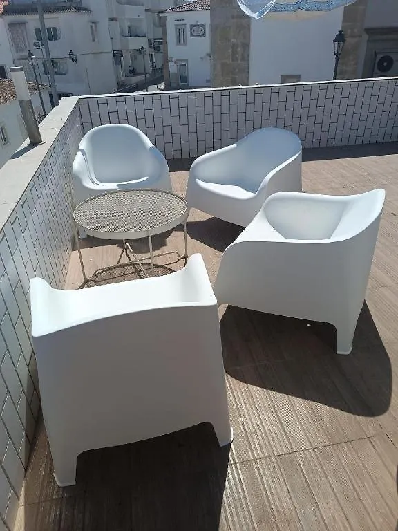 Casa Dos Sinos Beach Apartment 1 With Roof Terrace Albufeira